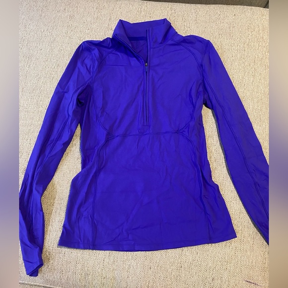 Lululemon pullover - Picture 2 of 4